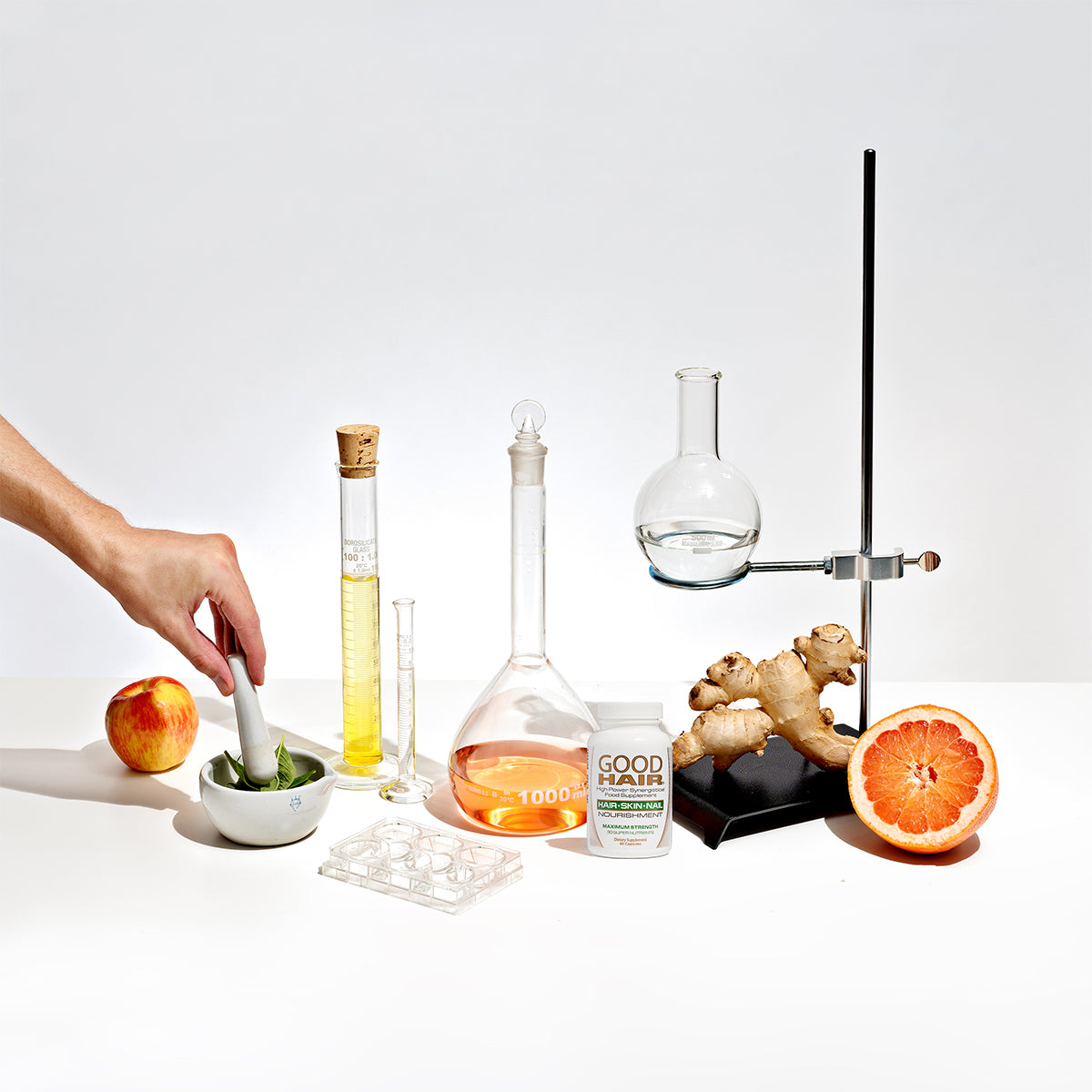 Picture of raw ingredients in HealQuick Good Hair Supplements in a laboratory environment
